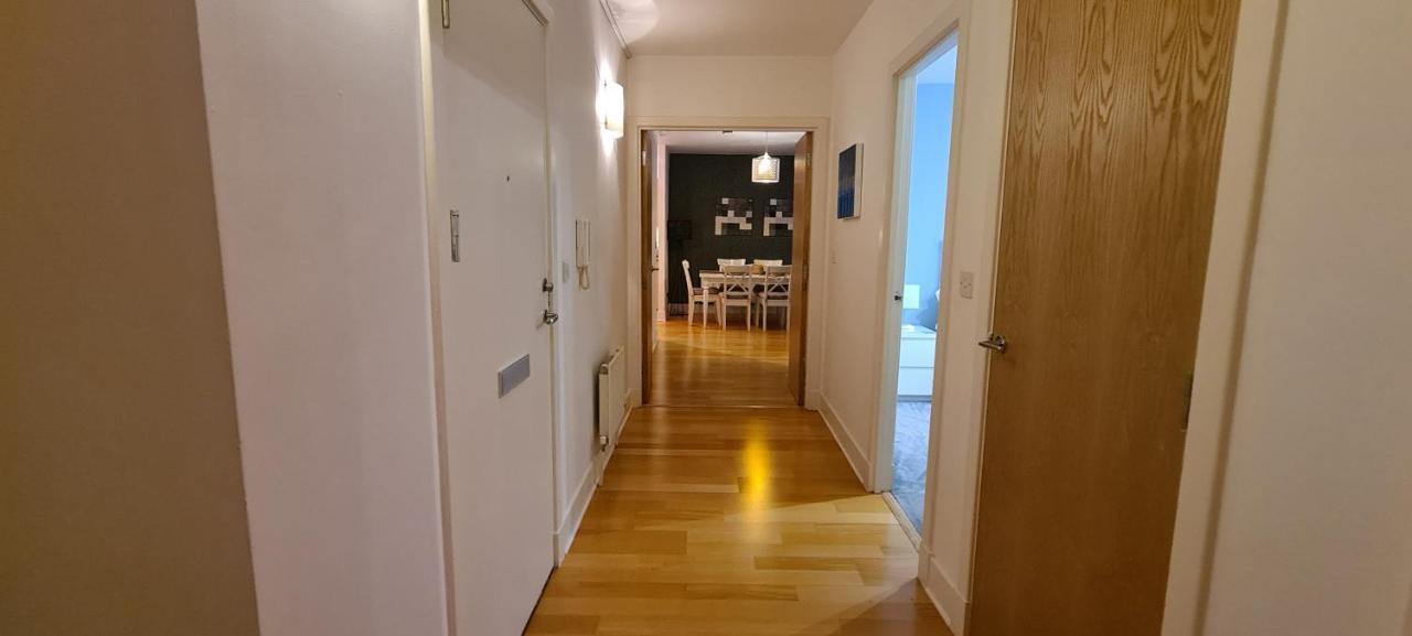 Pass The Keys Spacious 3Beds Flat Near City Centre - Free Parking EDI Exterior photo